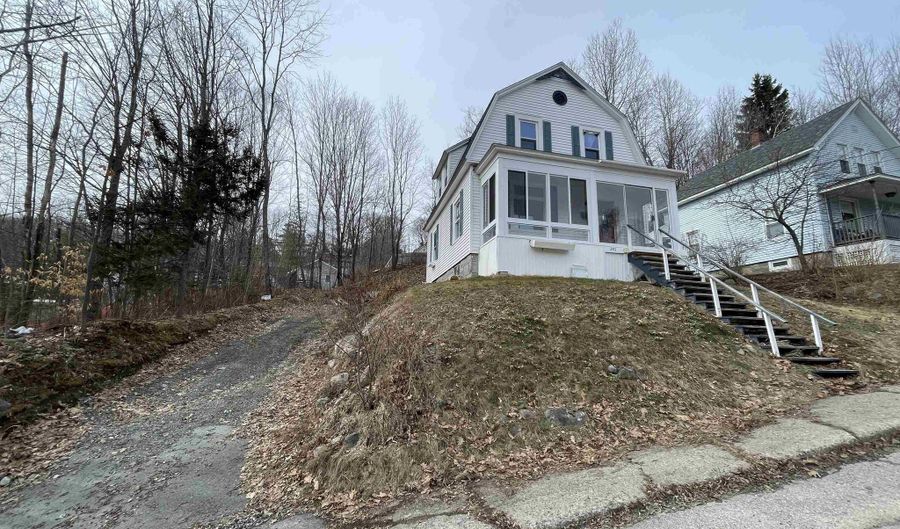 243 Sweden St, Berlin, NH 03570 - 3 Beds, 1 Bath