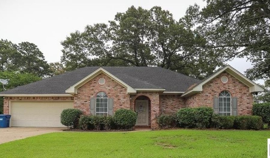 3211 JACKSON St, Arcadia, LA 71001 - 3 Beds, 2 Bath