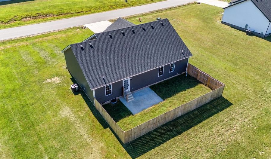 101 Rittenberry Dr, Auburn, KY 42206 - 3 Beds, 2 Bath