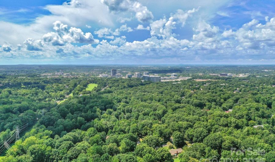 7203 Bellera Ct, Charlotte, NC 28277 - 7 Beds, 5 Bath