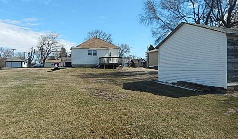 113 S Water St, Kimball, SD 57355 - 2 Beds, 1 Bath