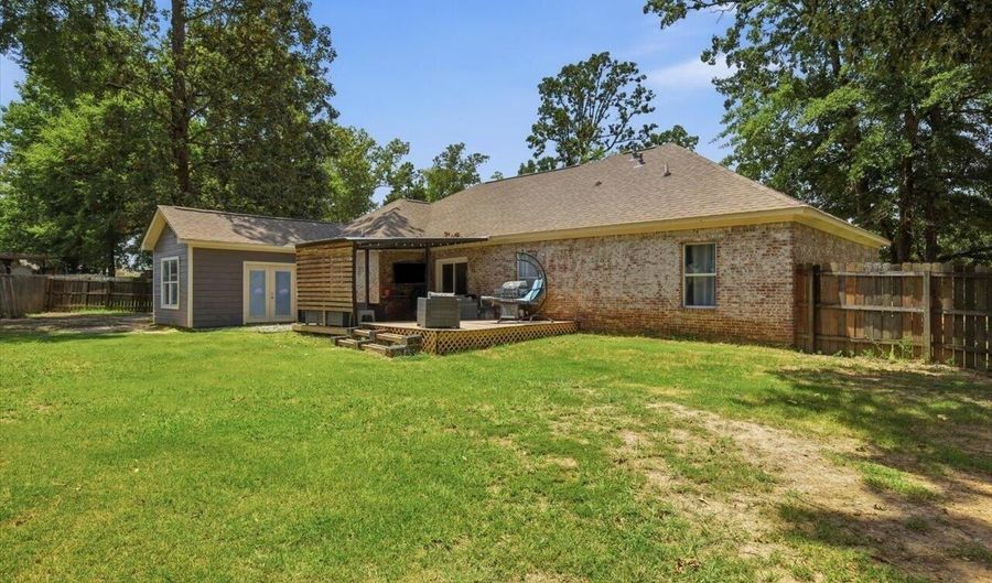 161 Mandarin Dr, Brandon, MS 39047 - 3 Beds, 2 Bath