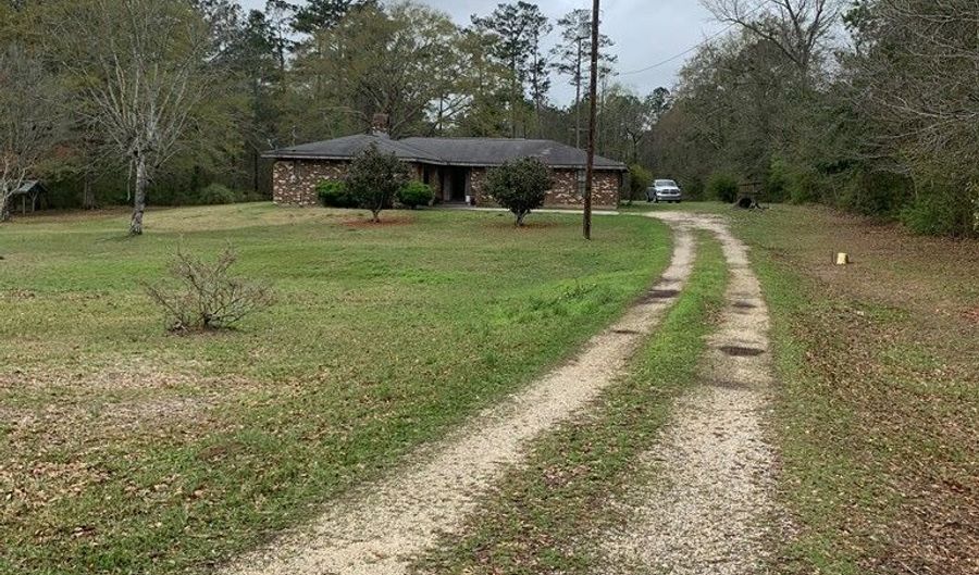 195 Will Thompson Rd, Carriere, MS 39426 - 3 Beds, 2 Bath