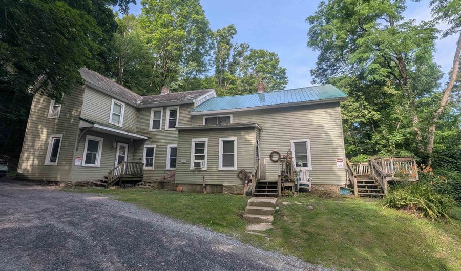 110 Short St, Bennington, VT 05201 - 8 Beds, 4 Bath