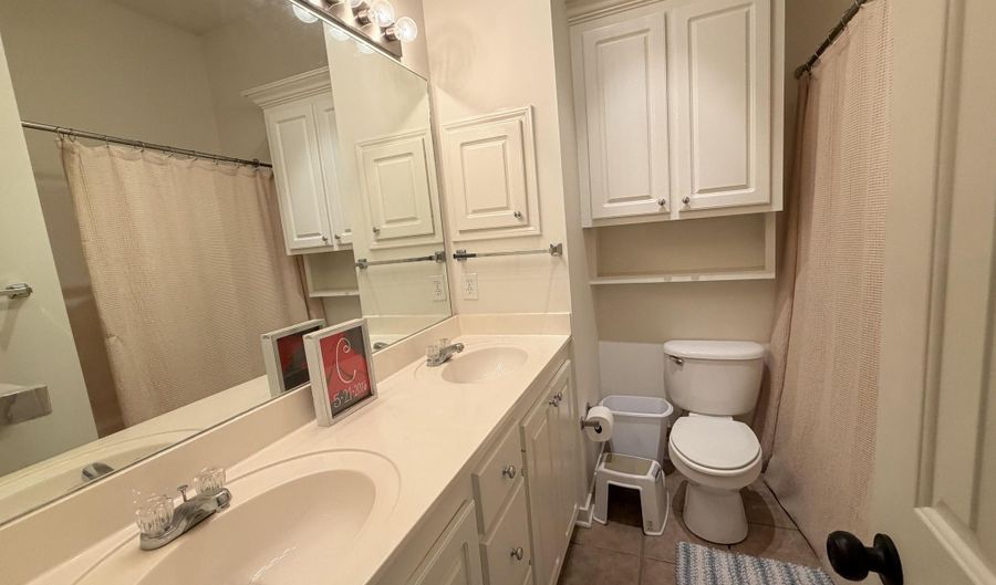 306 Silverleaf Cv, Brandon, MS 39047 - 3 Beds, 2 Bath
