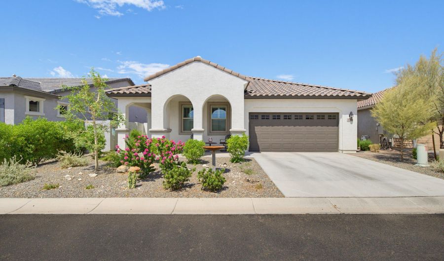 4730 N 204TH Ln, Buckeye, AZ 85396 - 2 Beds, 2 Bath