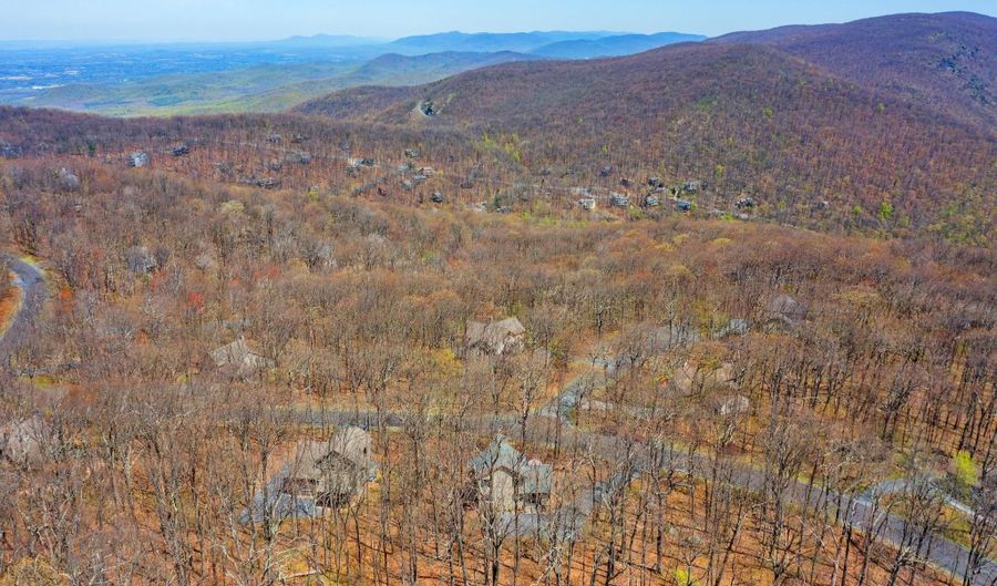 370 TIMBER CAMP Dr, Wintergreen Resort, VA 22967 - 4 Beds, 3 Bath