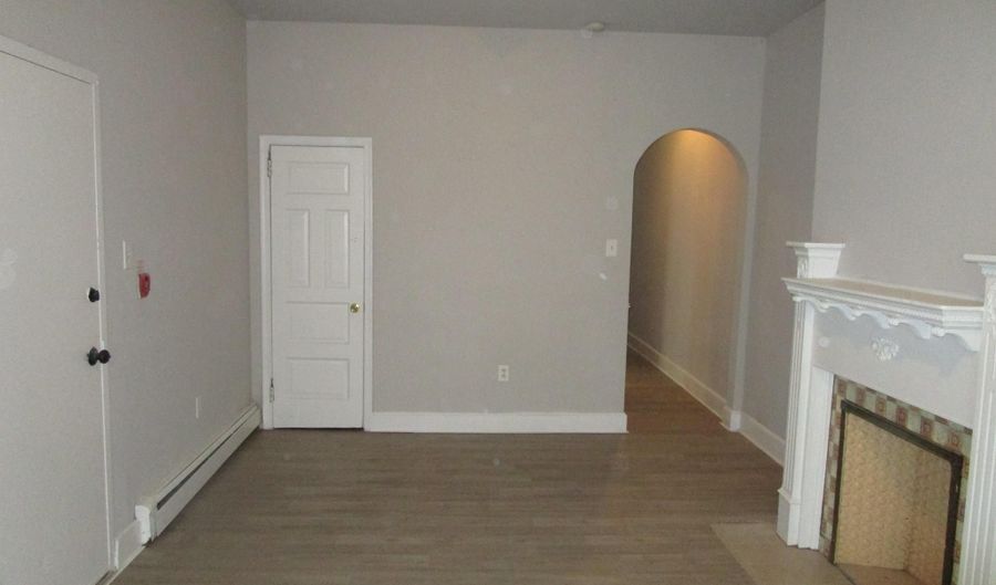 820 WYNNEWOOD Rd 1ST FLOOR, Philadelphia, PA 19151 - 2 Beds, 1 Bath