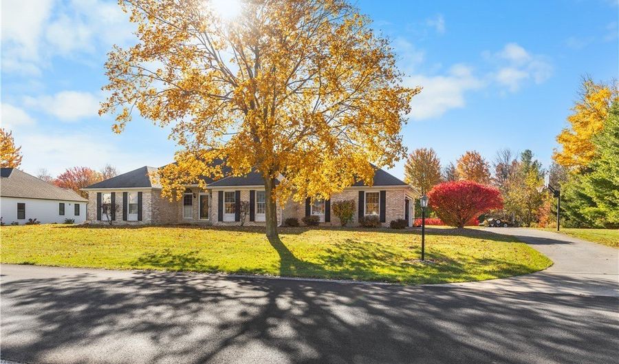 4082 Huntington Ct, Ashtabula, OH 44004 - 5 Beds, 3 Bath