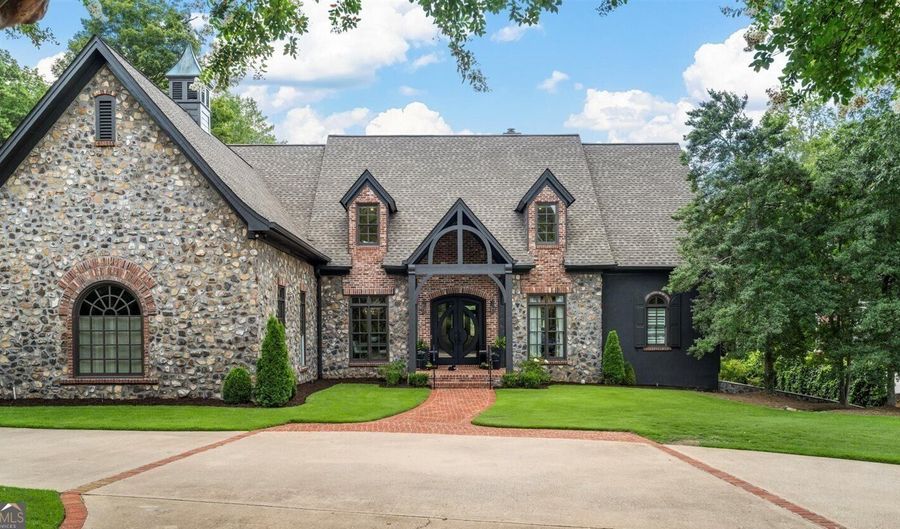1104 HAZELTINE, Kennesaw, GA 30152 - 5 Beds, 5 Bath