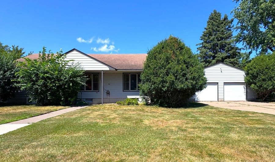 410 1st St NW, Aitkin, MN 56431 - 3 Beds, 3 Bath