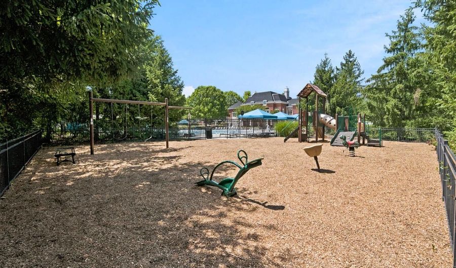 22839 VICKERY PARK Dr, Ashburn, VA 20148 - 4 Beds, 4 Bath