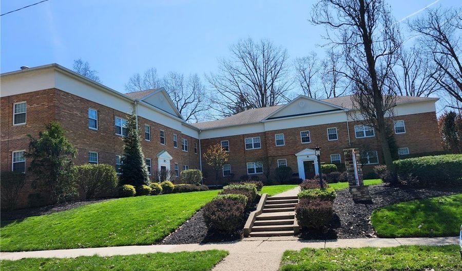 1166 1170 Sunset Dr, Alliance, OH 44601 - 0 Beds, 0 Bath