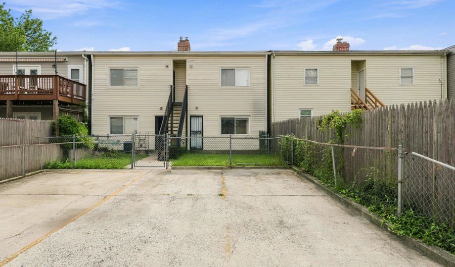 5324 4TH St NW 1, Washington, DC 20011 - 2 Beds, 1 Bath