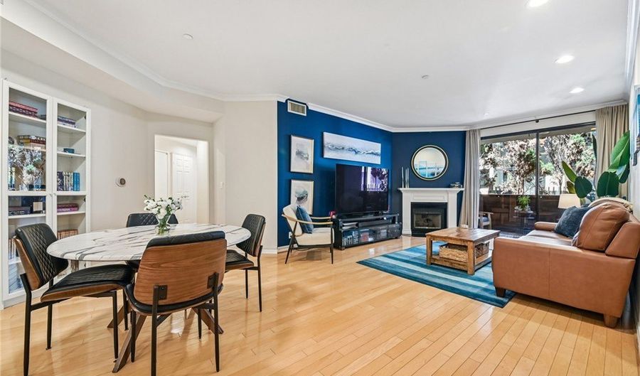 12000 Goshen Ave 203, Los Angeles, CA 90049 - 2 Beds, 3 Bath