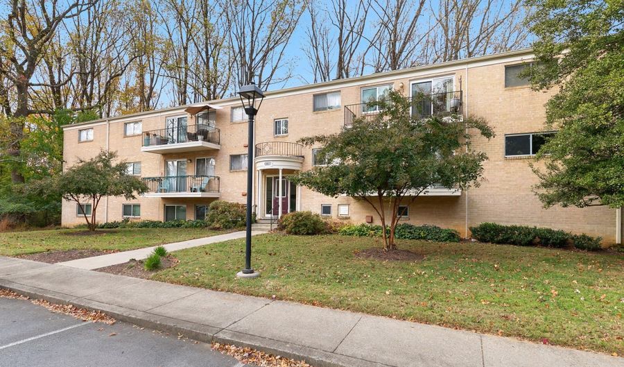 10607 MONTROSE Ave M-202, Bethesda, MD 20814 - 2 Beds, 2 Bath