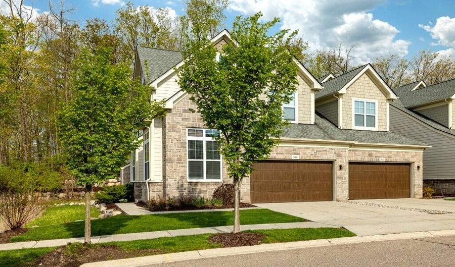 3000 N Spurway Dr, Ann Arbor, MI 48105 - 3 Beds, 3 Bath