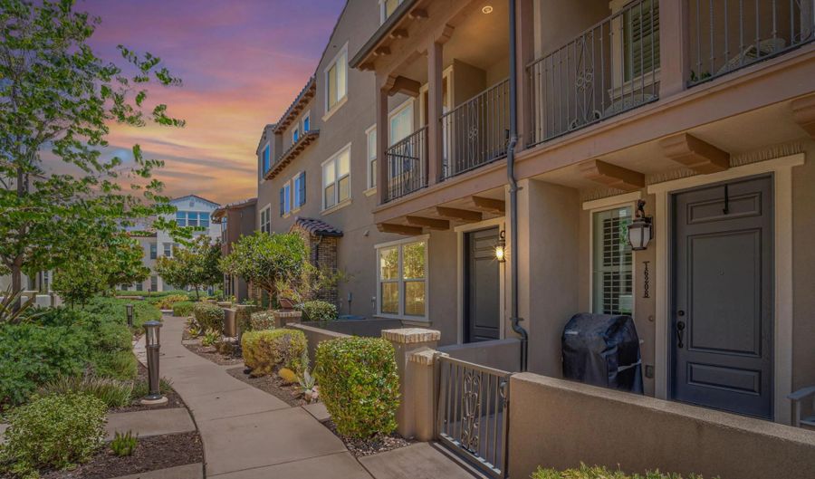 16206 Veridian Cir, San Diego, CA 92127 - 4 Beds, 4 Bath