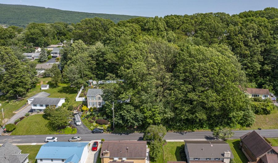 4221-4231 4th Ave, Altoona, PA 16602 - 0 Beds, 0 Bath