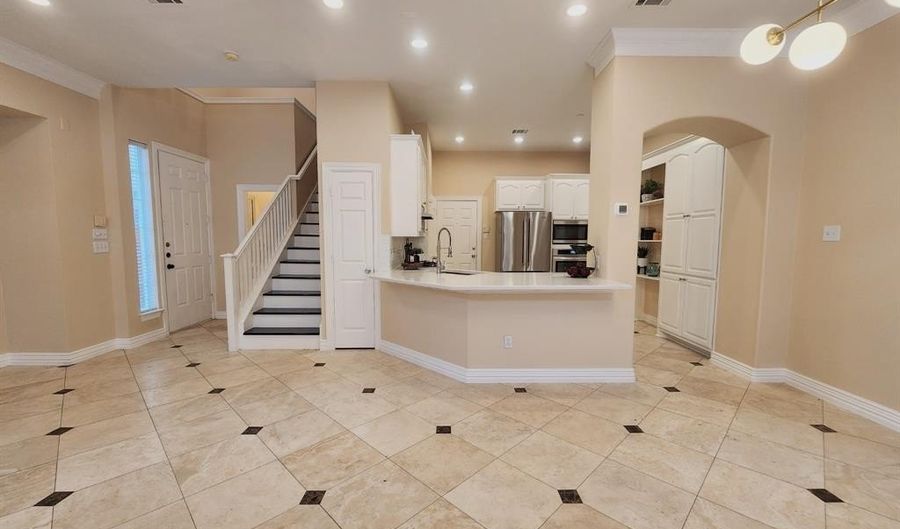 4121 Juliard Dr, Addison, TX 75001 - 3 Beds, 3 Bath