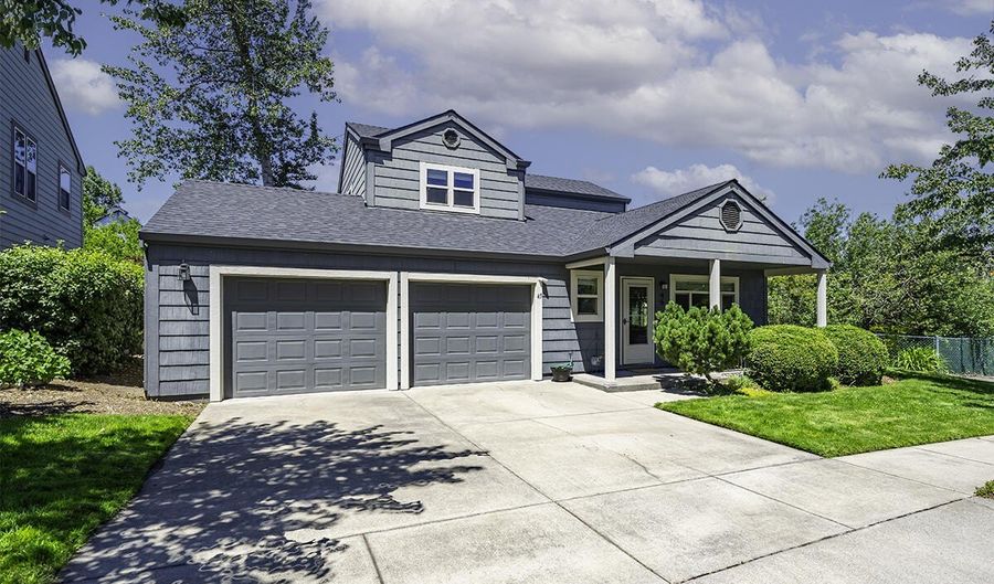 45 Brooks Ln, Ashland, OR 97520 - 3 Beds, 3 Bath