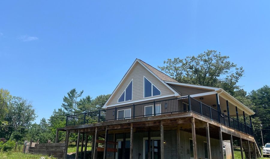 395 SEVEN PONDS Rd, Amissville, VA 20106 - 3 Beds, 3 Bath
