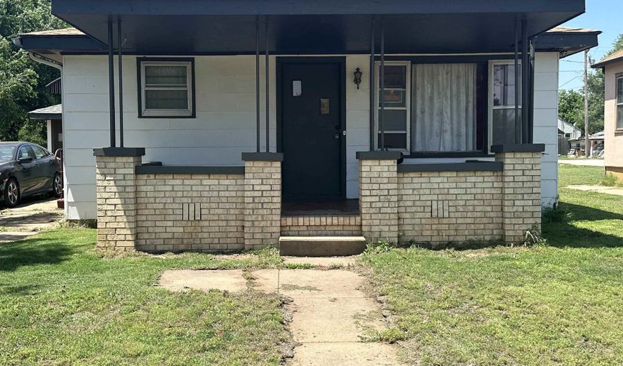 516 S Jennings Ave, Anthony, KS 67009 - 2 Beds, 1 Bath