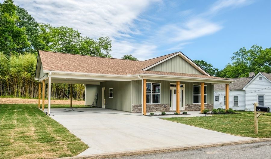 106 North St, Belton, SC 29627 - 3 Beds, 2 Bath