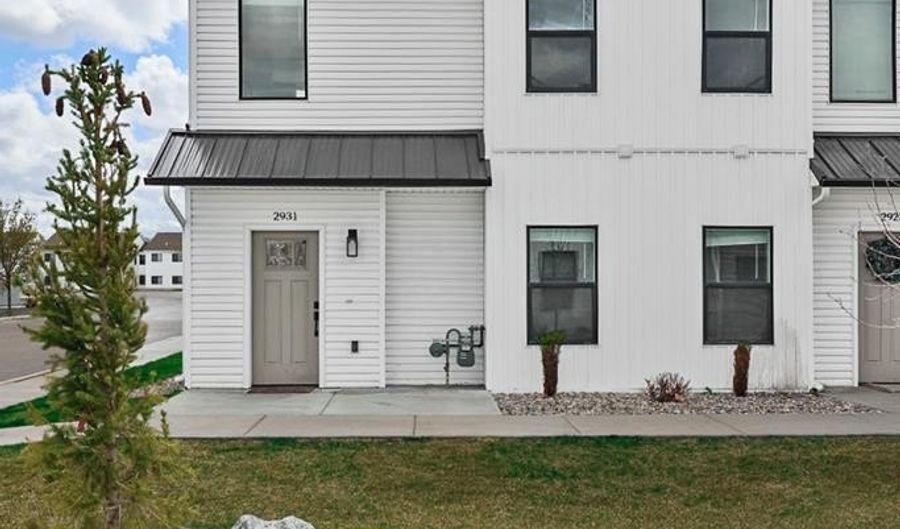2391 Homewood Dr, Ammon, ID 83406 - 4 Beds, 3 Bath