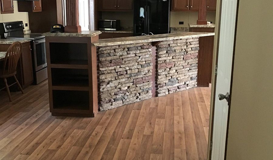 316 Avenue G, Beaver, OK 73932 - 4 Beds, 3 Bath