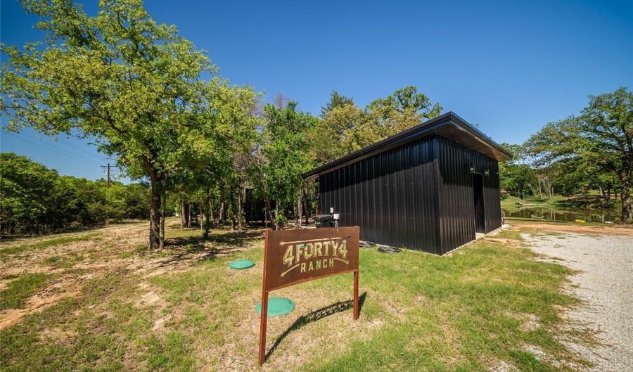 CR 1270, Alvord, TX 76225 - 0 Beds, 0 Bath