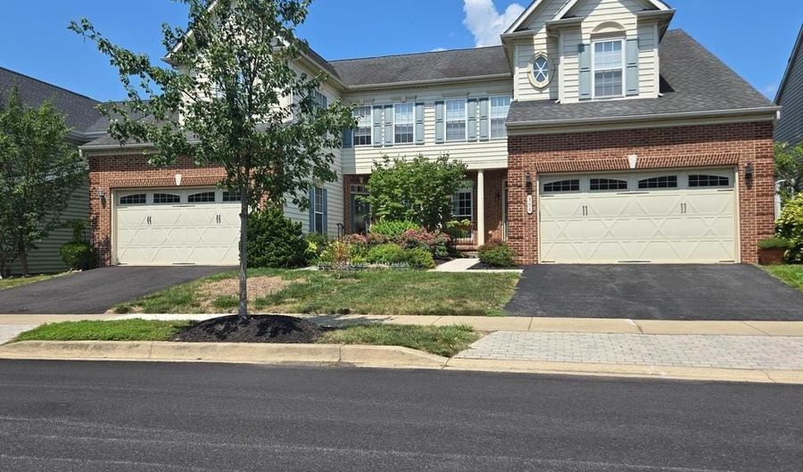 354 SUN Blvd, Bear, DE 19701 - 3 Beds, 4 Bath