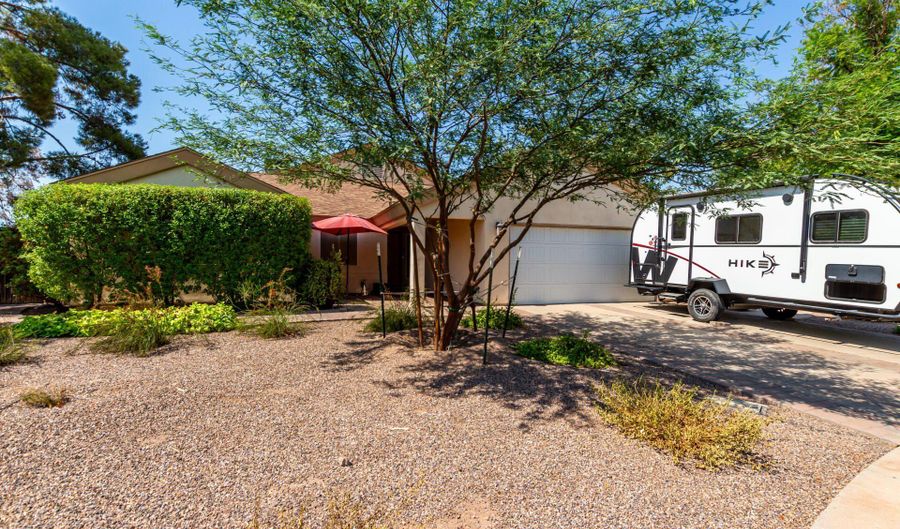 1328 N Jentilly Ct, Chandler, AZ 85226 - 4 Beds, 2 Bath
