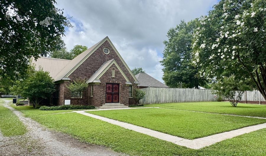 14 Fava St, Alligator, MS 38720 - 3 Beds, 2 Bath