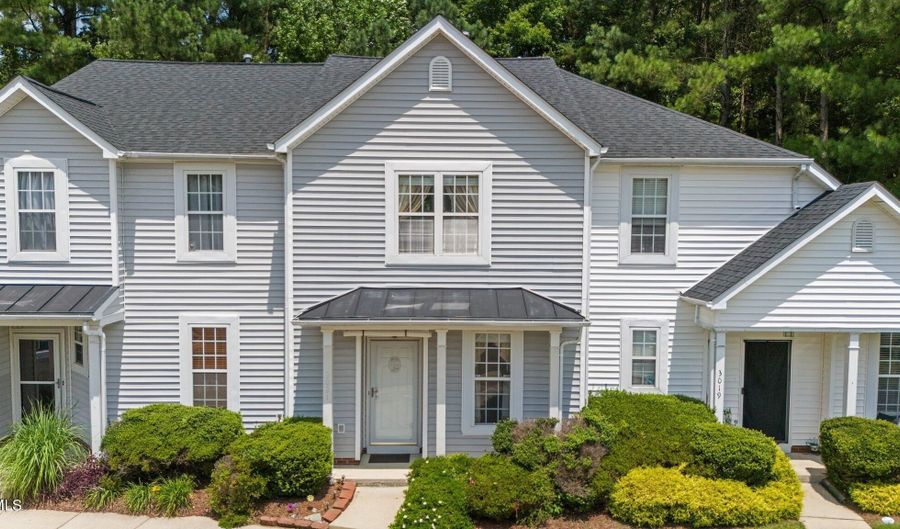 3021 White Cloud Cir, Apex, NC 27502 - 2 Beds, 3 Bath