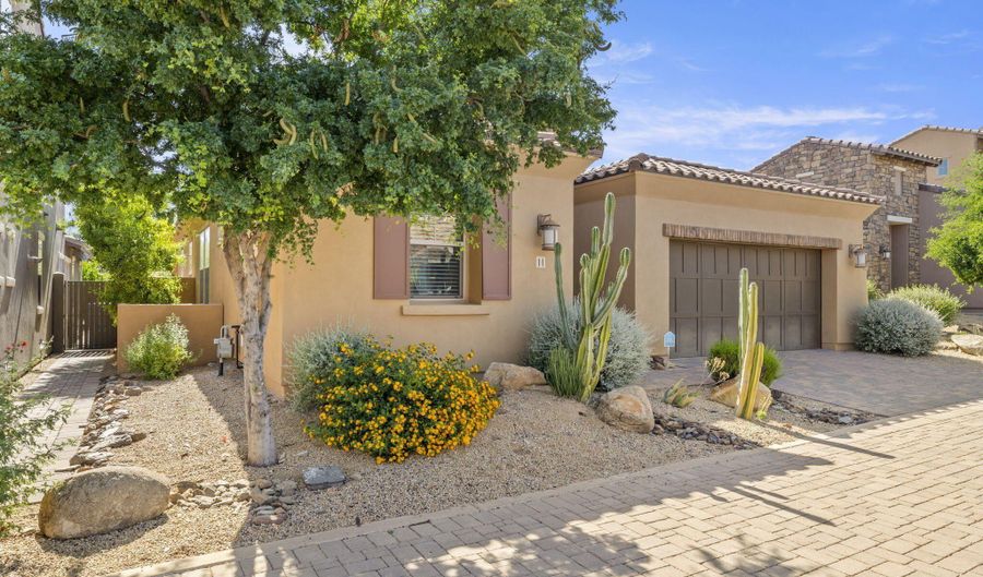 6231 E Mark Way Unit 14, Cave Creek, AZ 85331 - 2 Beds, 3 Bath