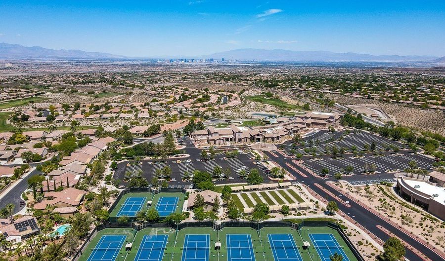2656 Riceville Dr, Henderson, NV 89052 - 2 Beds, 2 Bath