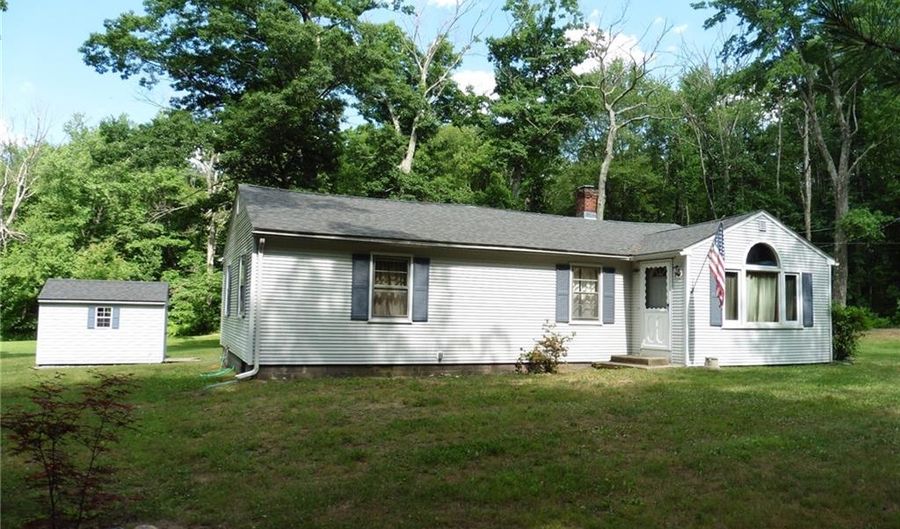 683 Stafford Rd, Somers, CT 06071 - 3 Beds, 1 Bath