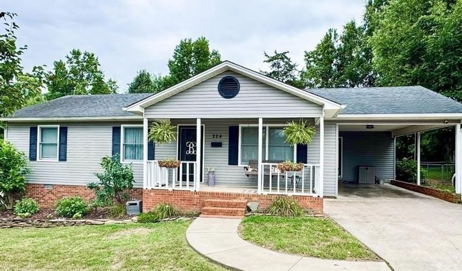 224 Aldridge Ln, Archdale, NC 27263 - 3 Beds, 2 Bath