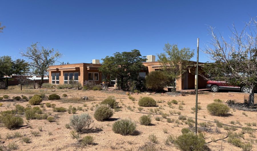 25 JENNIFER St, Belen, NM 87002 - 3 Beds, 3 Bath