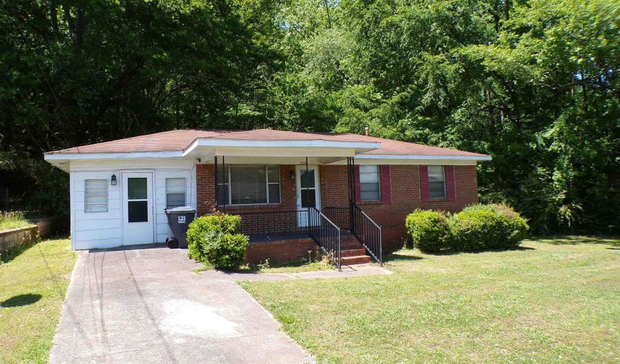 2016 DUNCAN Ave, Anniston, AL 36201 - 3 Beds, 1 Bath