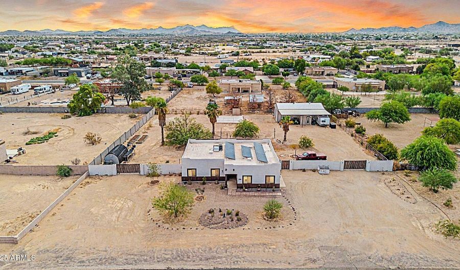 12115 S 208TH Ave, Buckeye, AZ 85326 - 3 Beds, 3 Bath
