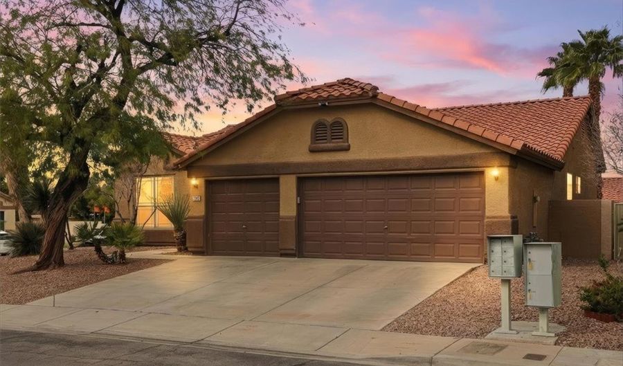 1562 Harwood, Henderson, NV 89012 - 3 Beds, 2 Bath