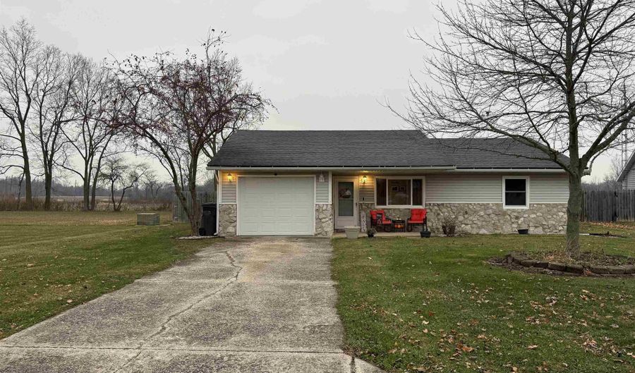 394 Delaware Ct, Albany, IN 47320 - 3 Beds, 2 Bath