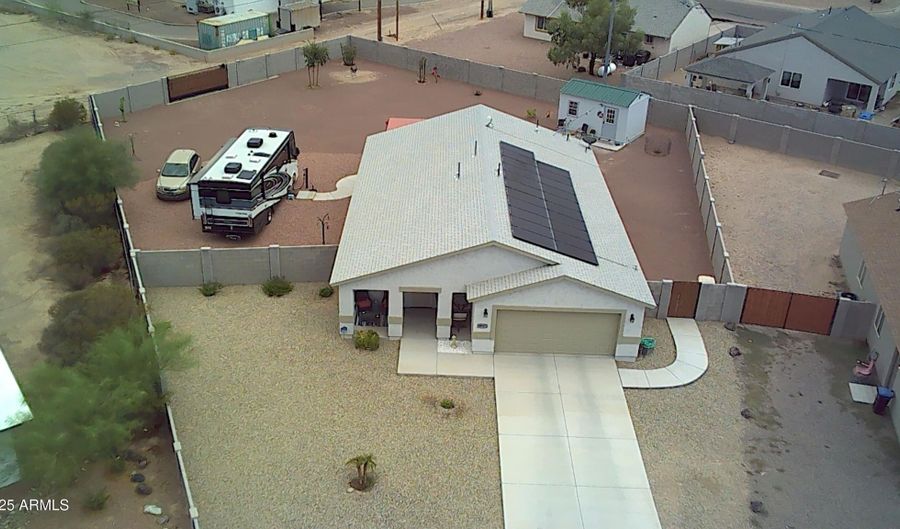 9767 W DEVONSHIRE Dr, Arizona City, AZ 85123 - 3 Beds, 2 Bath