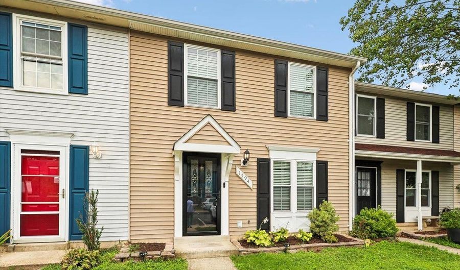 1594 LODGE POLE Ct, Annapolis, MD 21409 - 3 Beds, 2 Bath