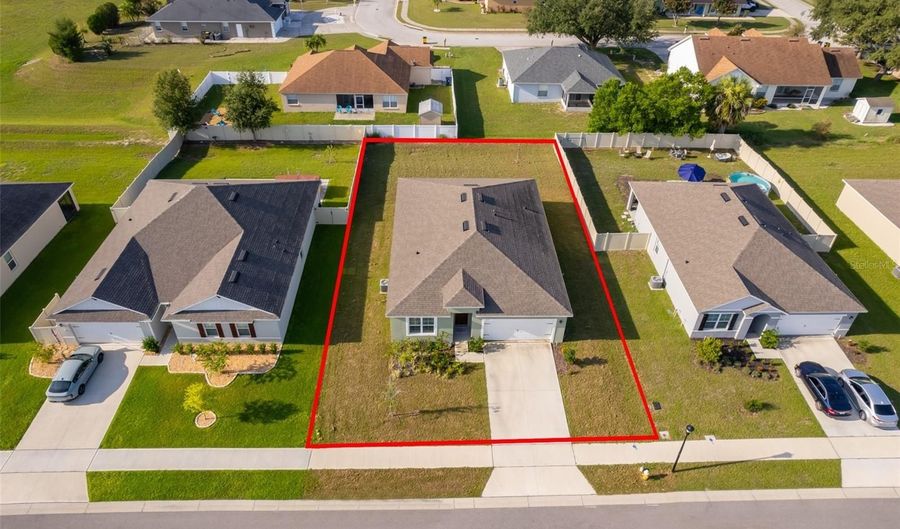807 Auburn Grove Ct, Auburndale, FL 33823 - 4 Beds, 2 Bath