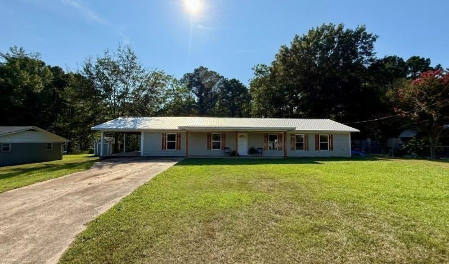108 Walden, Booneville, MS 38829 - 3 Beds, 2 Bath