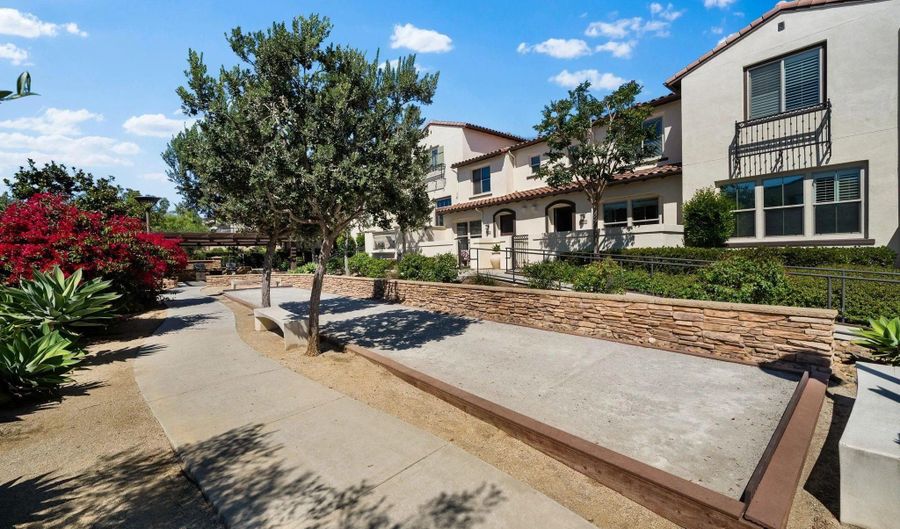 1758 Fairlead Ave, Carlsbad, CA 92011 - 3 Beds, 3 Bath