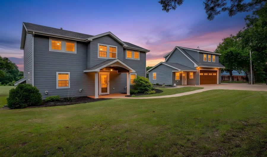 127 County Road 319b, Alvarado, TX 76009 - 3 Beds, 3 Bath